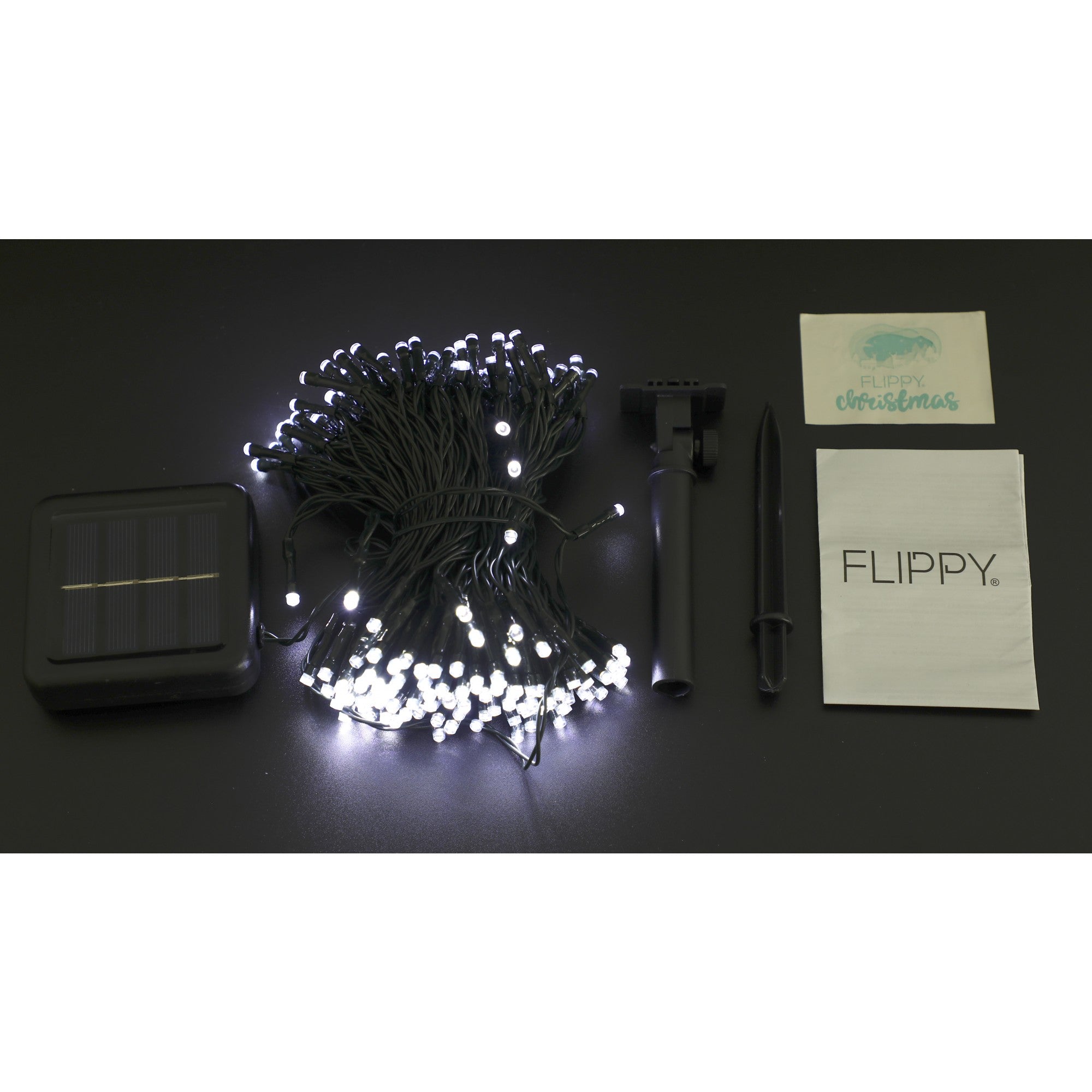 Instalatie Craciun, 20 metri, 200 de LED-uri, Alb Rece, cu energie solara, fir de cupru, liniar, interior/exterior, Kaveny