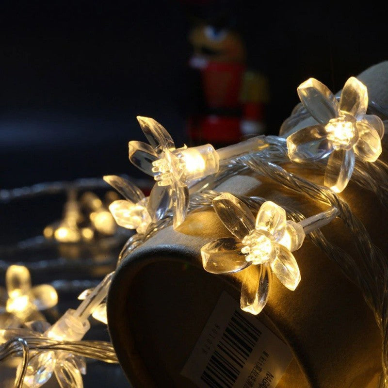 Instalatie Craciun, 5 metri, 20 Becuri LED tip Flori de cires, pentru exterior cu incarcare solara, Alb cald, Kaveny