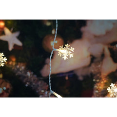 Instalatie Craciun cu ornamente fulgi de zapada, 5 m, 50 LED-uri, Multicolor, Baterii, Fir Transparent, Kaveny