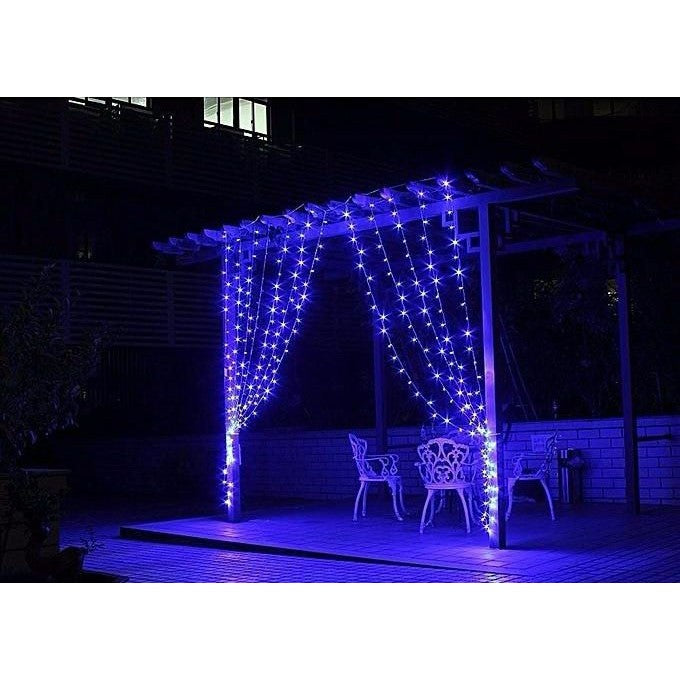 Instalatie Craciun, Tip Perdea, IP44, 10 m x 1 m, 600 LED-uri, Albastru, cu flash, Transformator cu telecomanda, Interconectabila, Prelungitor 5 m inclus, Fir transparent, Interior/ Exterior, Kaveny