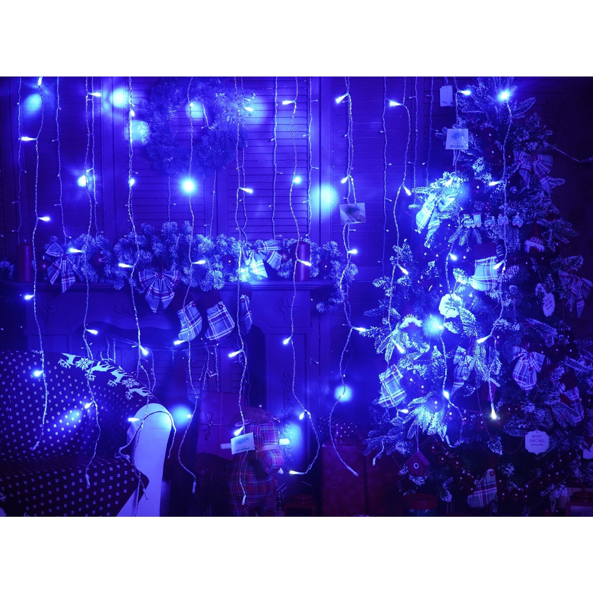 Instalatie Craciun, Tip Perdea, IP44, 17 m x 1 m, 1020 LED-uri, Albastru, cu flash, Transformator cu telecomanda, Interconectabila, Prelungitor 5 m inclus, Fir transparent, Interior/ Exterior, Kaveny
