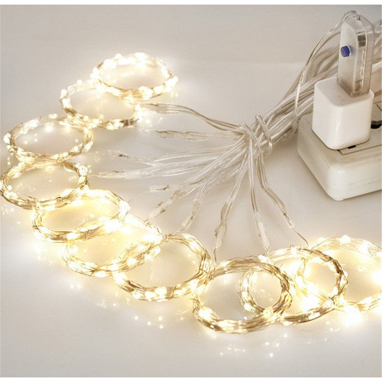 Instalatie Craciun, Tip Perdea IP44, 3m x 1m, 100 Led-uri, Alb cald, USB si telecomanda cu 8 functii, Kaveny
