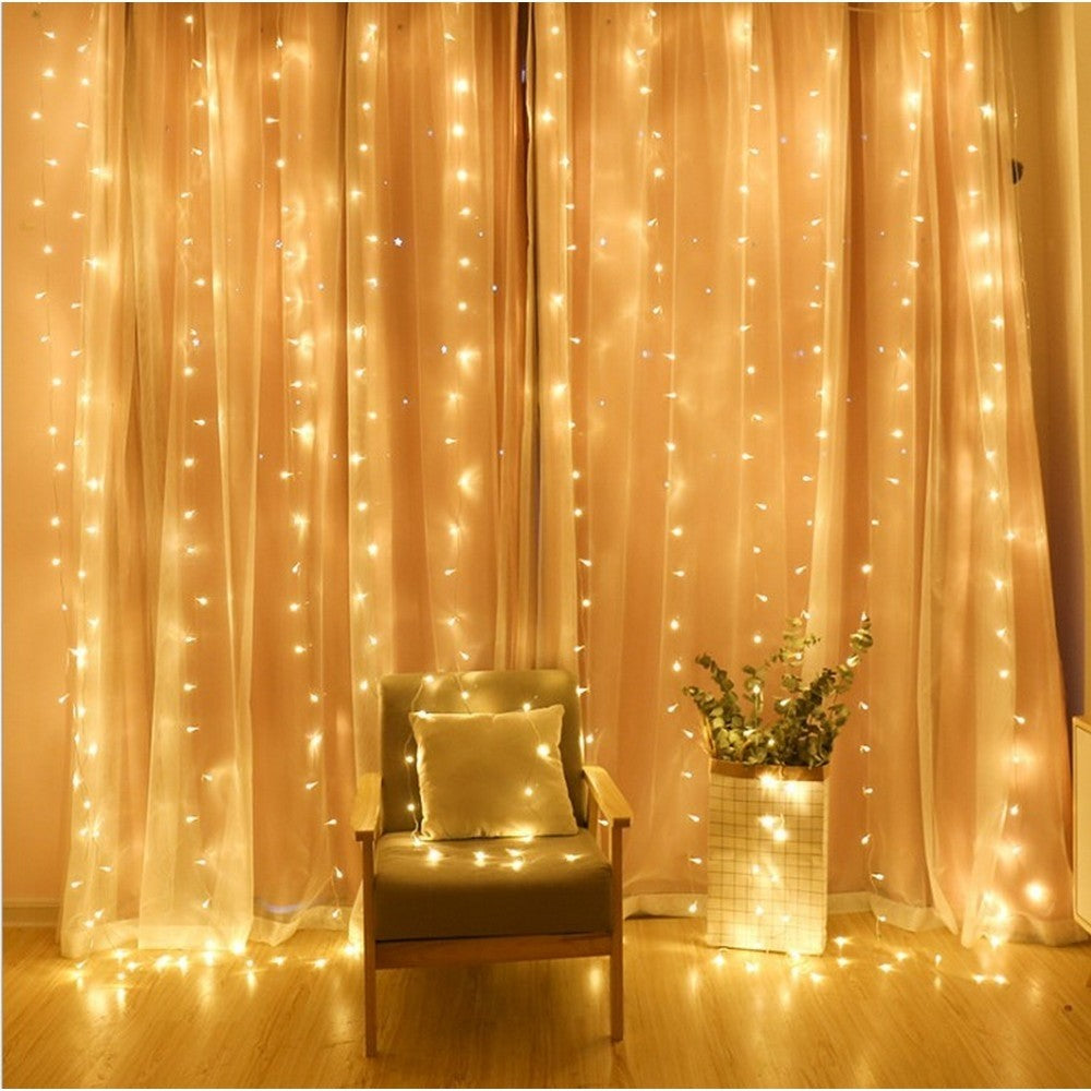 Instalatie Craciun, Tip Perdea, IP44, 8 m x 2 m, 960 LED-uri, Alb cald, cu flash, Transformator cu telecomanda, Interconectabila, Prelungitor 3 m inclus, Fir transparent, Interior/ Exterior, Kaveny