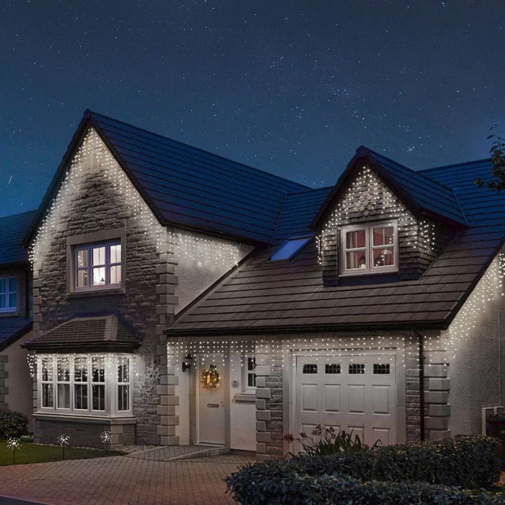 Instalatie de Craciun Kadeny® Tip Franjuri, Flash, cu transformator, 15 m, 429 LED-uri, Interconectabila, Fir Negru, Alb Rece