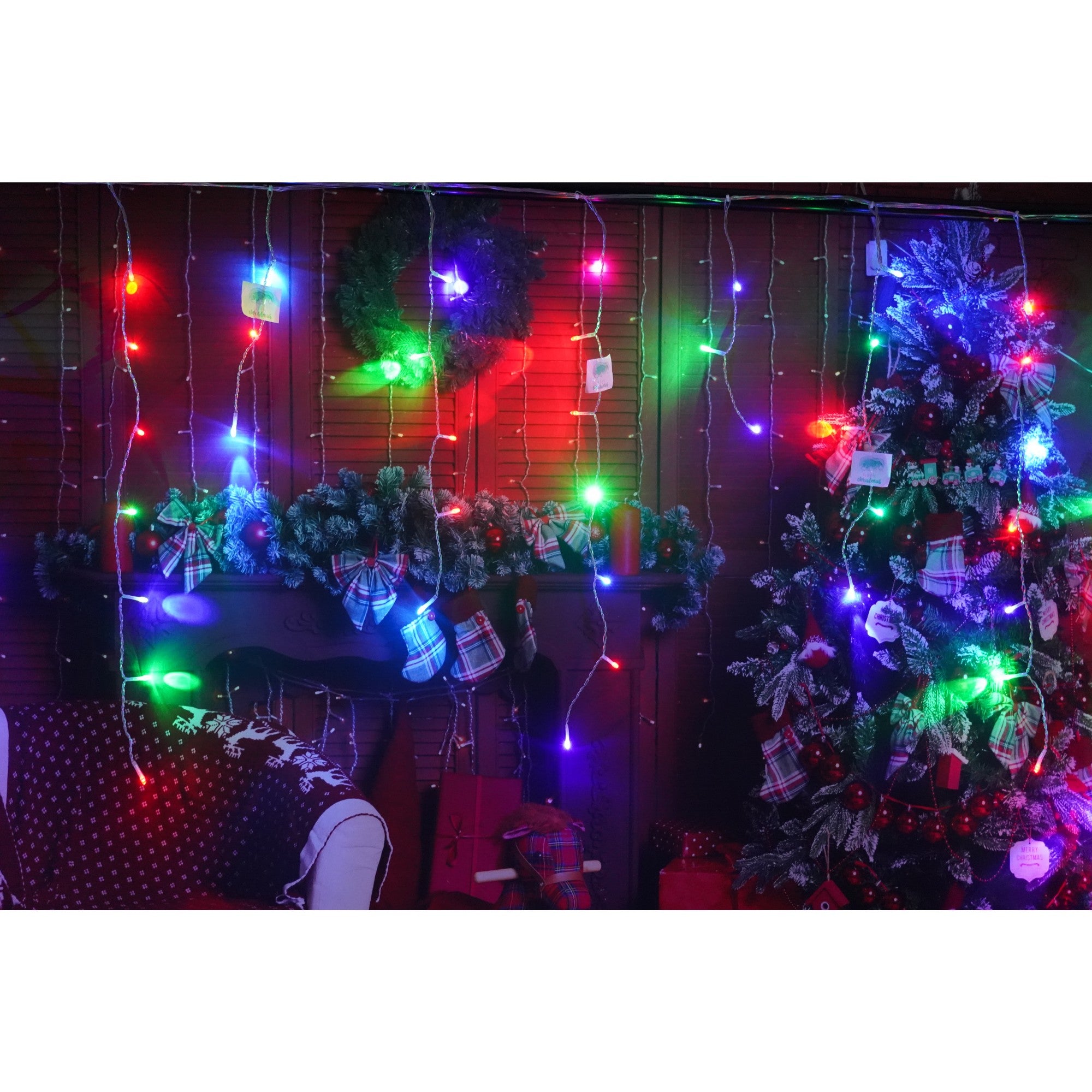 Sectiune Instalatie de Craciun Flippy® Tip Turturi, Flash 5 m, 143 LED-uri, Interconectabila, Fir Transparent, RB-RG, Atentie! nu contine alimentator