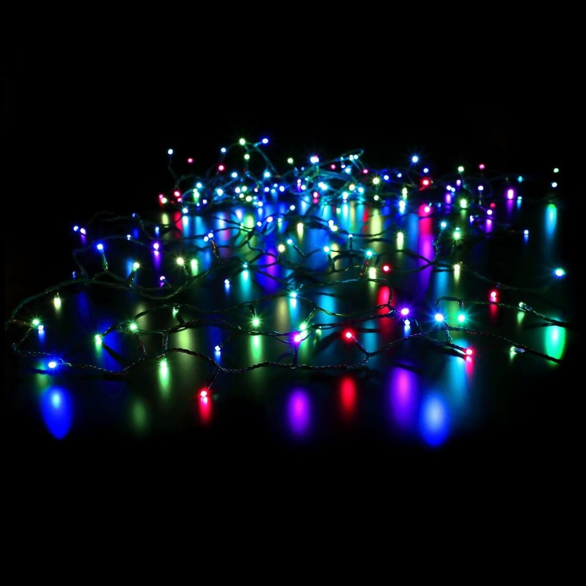 Instalatie de Craciun liniara Yoto, 10 m, din care 1 m cablu priza 220V, 100 LED, 8 jocuri de lumini, pentru interior, controler, fir negru, multicolor