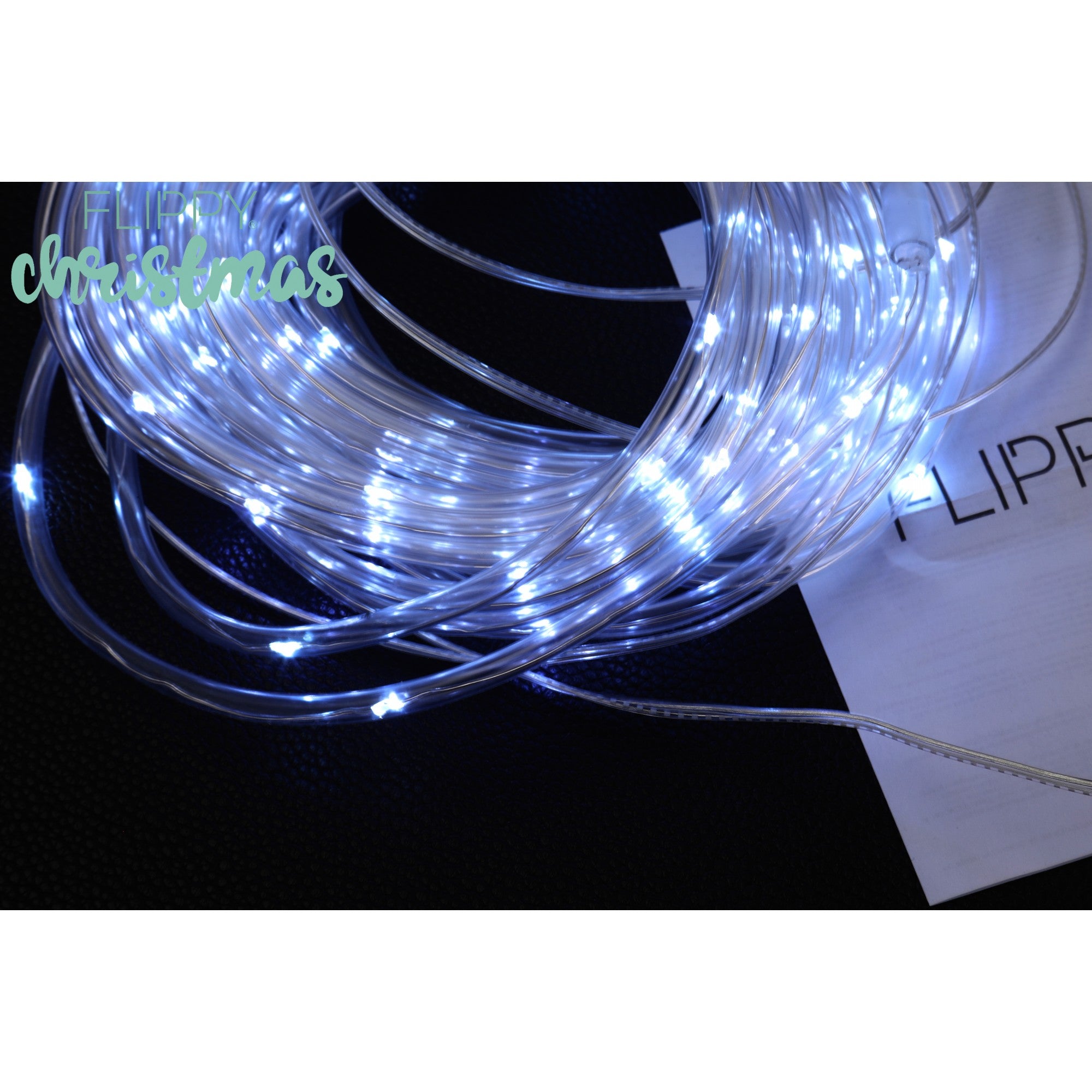 Instalatie luminoasa de Craciun tip furtun luminos, 300 LED-uri, 32 metri lungime, 8 programe, 2 metri prelungitor, sarma din cupru, incarcare solara, alb rece, Kaveny