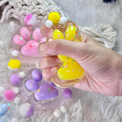 Jucarie Antistres Squishy, Kaveny, cu Revenire Lenta, Labuta de Pisica Pufoasa, 7.5 cm, Ambalaj Transparent, Model 27056, Multicolor