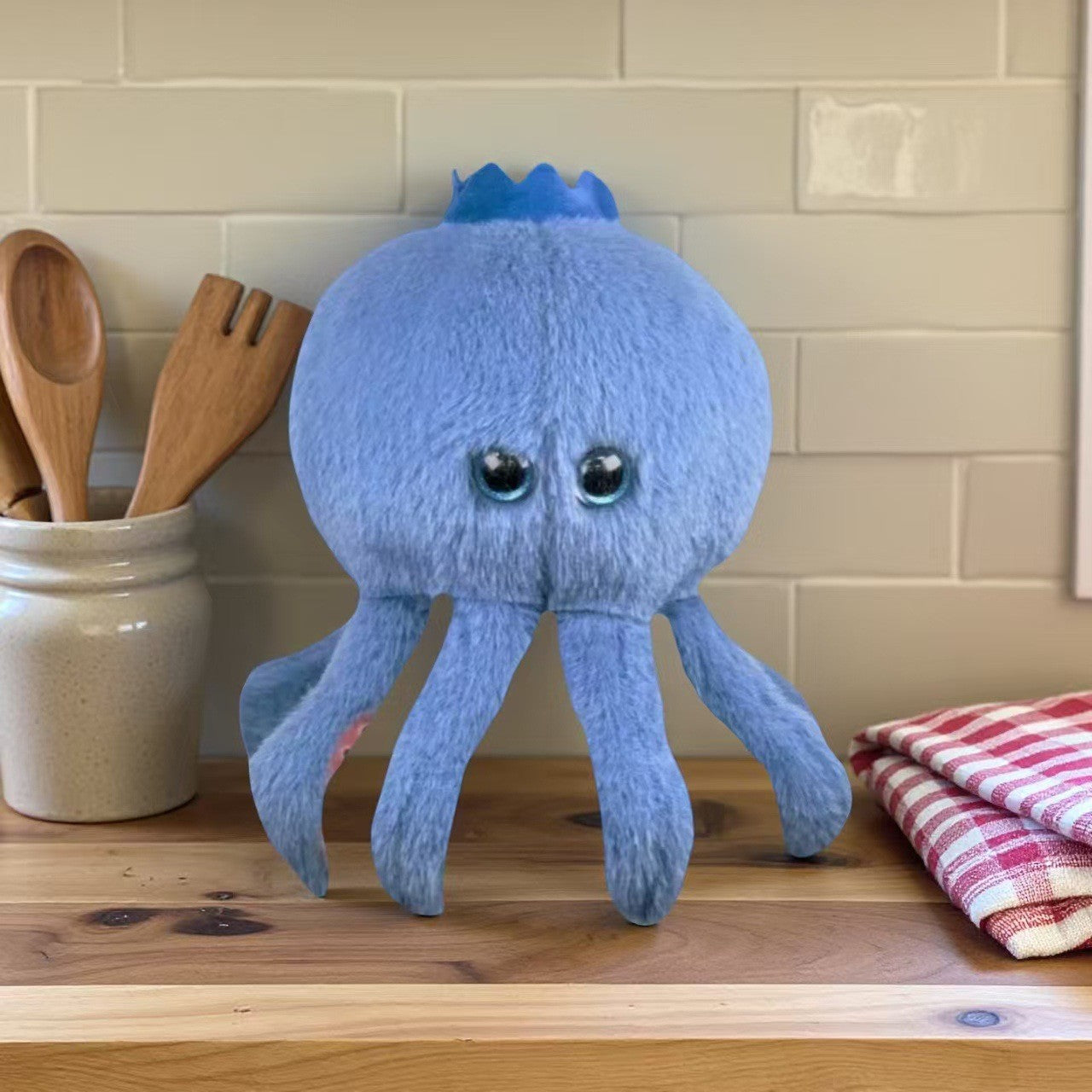 Jucarie Moale de Plus Italian Brainrot, Kaveny, cu Agatatoare, Model Blueberrini Octopussini, Jucarie Moale pentru Copii, 13 x 22 cm, Albastru/Roz