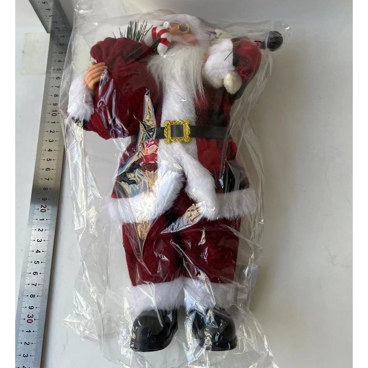 Figurina Decorativa Craciun, Kadeny, Mos Craciun cu Urs de Plus, 30 x 10 x 17 cm, Material Plastic+Textil, Interior/Exterior, Alb/Rosu