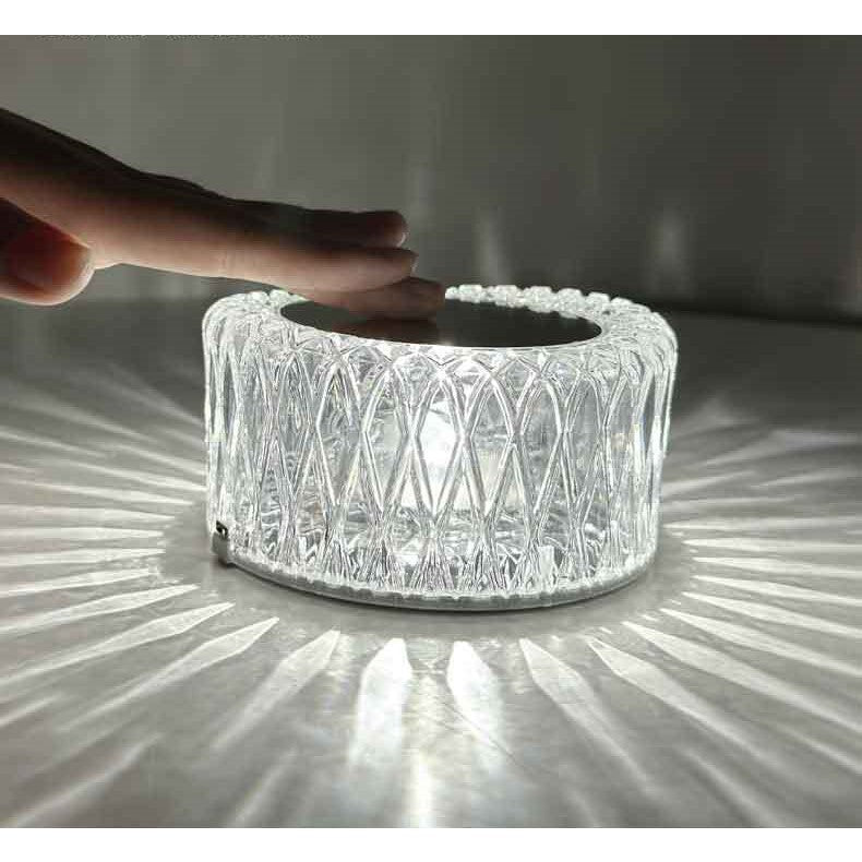 Lampa LED RGB 16, Kaveny, 3 Nivele de Intensitate, Incarcare USB, 3W, Cristal Acrilic, 6x12 cm, Telecomanda, Transparent