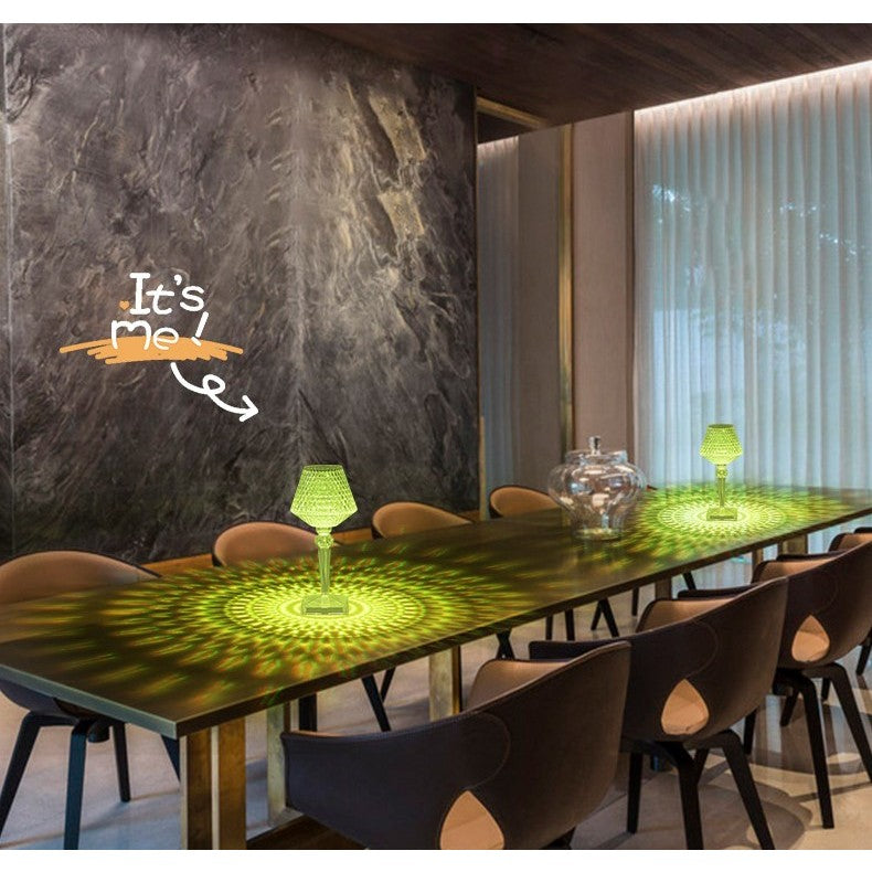 Lampa de birou pe LED RGB 16, Kaveny, dimmer tactil, 3 nivele de intensitate, incarcare USB, 3W, Cristal Acrilic, cu telecomanda, forma pahar, transparent