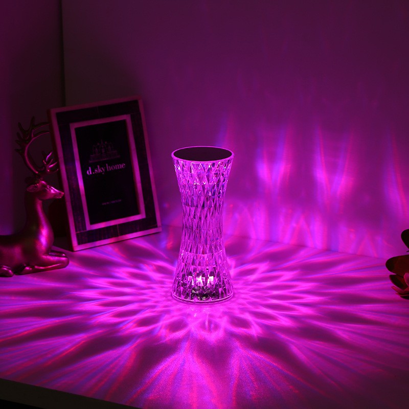 Lampa de birou pe LED RGB 16, Kaveny, dimmer tactil, 3 nivele de intensitate, incarcare USB, 3W, Cristal Acrilic, 8x19 cm, cu telecomanda, forma vaza, model 2, transparent