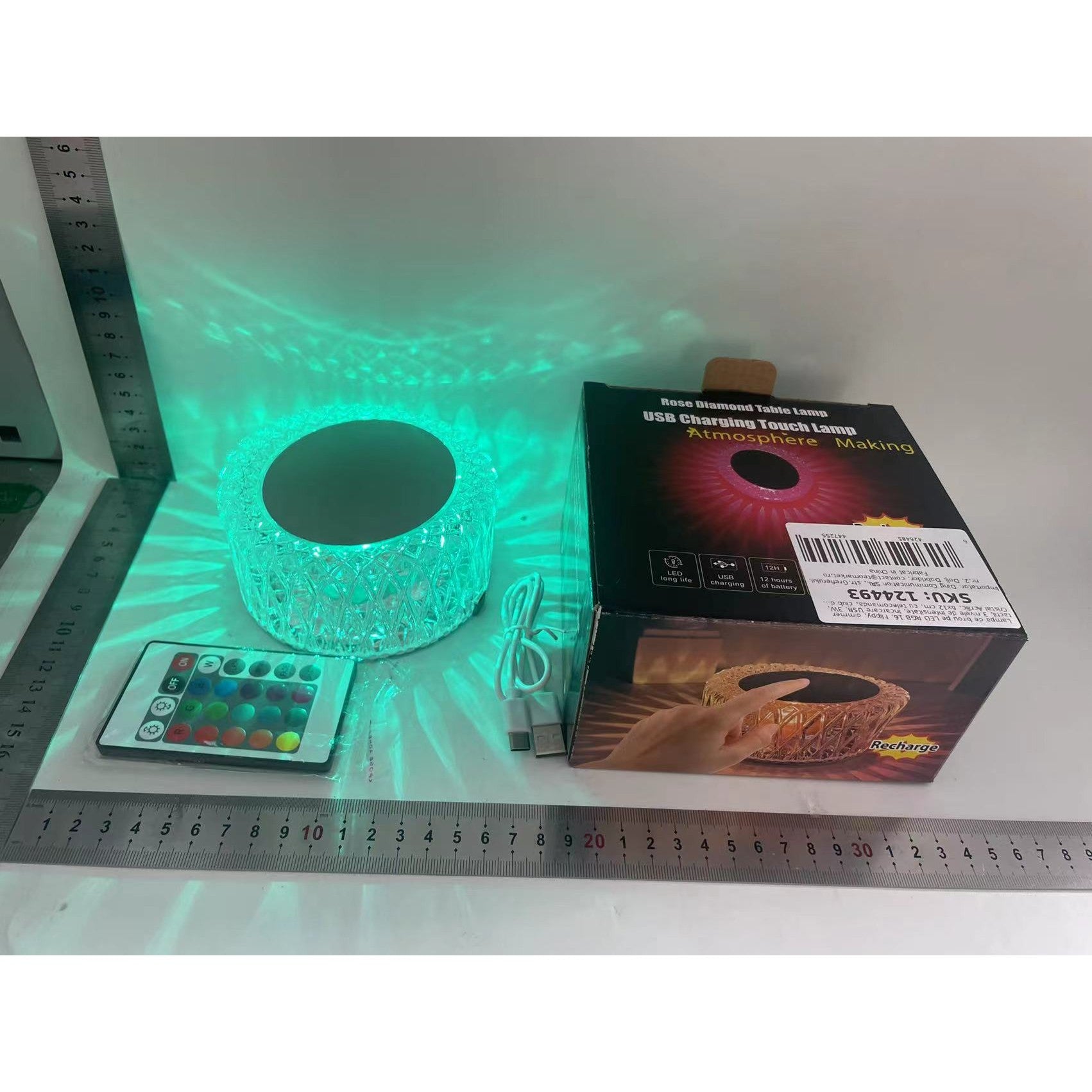 Lampa LED RGB 16, Kaveny, 3 Nivele de Intensitate, Incarcare USB, 3W, Cristal Acrilic, 6x12 cm, Telecomanda, Transparent