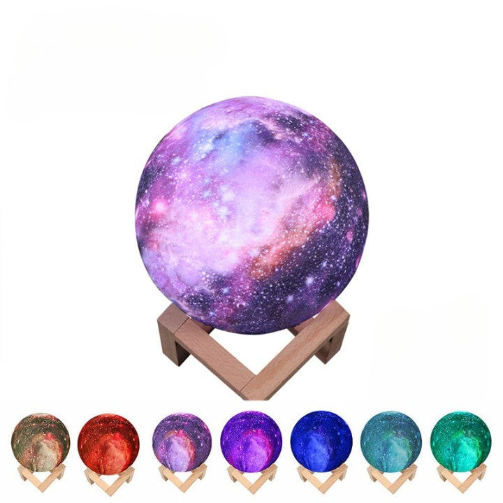 Lampa de veghe in forma de luna cu stele 3D Moon Light 7 culori, alimentare baterii, stand din lemn inclus, 15 cm, Kaveny