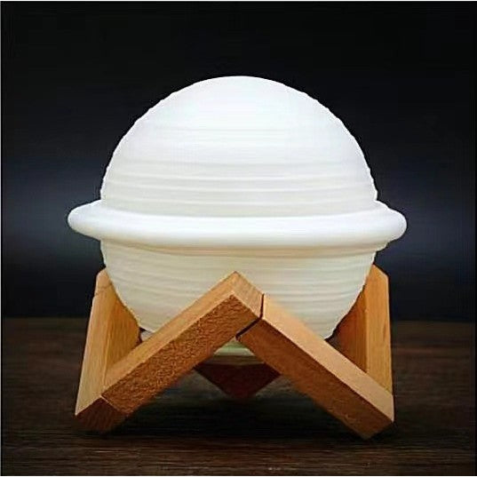 Lampa de Veghe, Kaveny, Model Planeta Saturn, 3D, Lumina Alb Cald, Suport din Plastic, cu Baterii, 13 cm, Alb