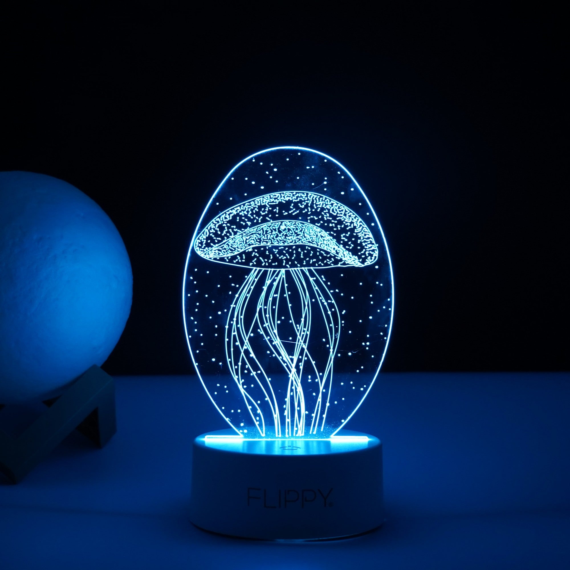 Lampa LED decorativa, Kaveny, 3D, Meduza, din material acril si lumina multicolora, alb