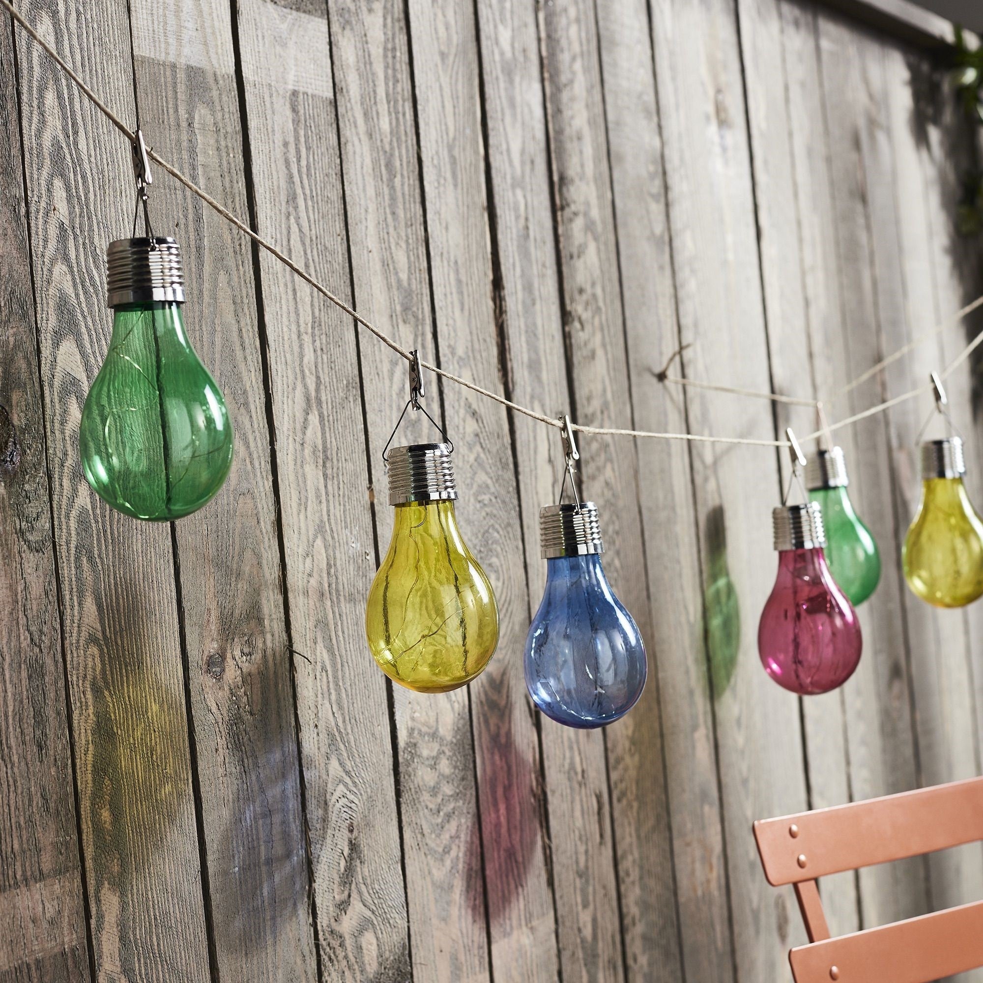 Lampa Solara LED Decorativa sub forma de Bulb, pentru exterior, suspendata, IP65, Ultron Galben, Kaveny