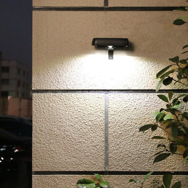 Lampa solara LED dreptunghiulara pentru perete Kaveny, 18 x 7 cm, senzor miscare, 6V, ABS, 2200mAh, rezistent la apa, culoare alb rece, suport negru