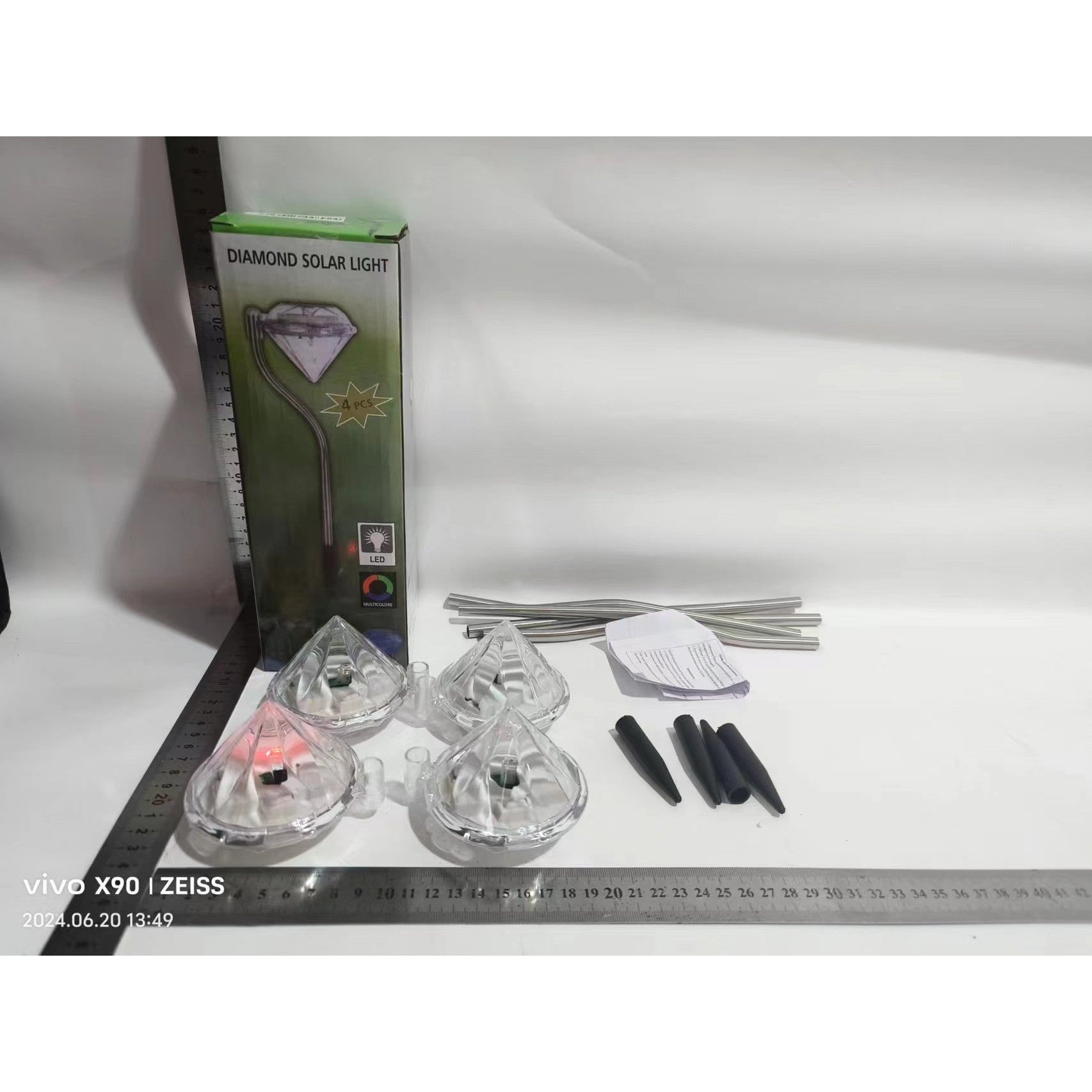 Lampa solara LED tip Diamant pentru gradina Kaveny, inaltime 30 cm, 2V, ABS, 600mAh, multicolor