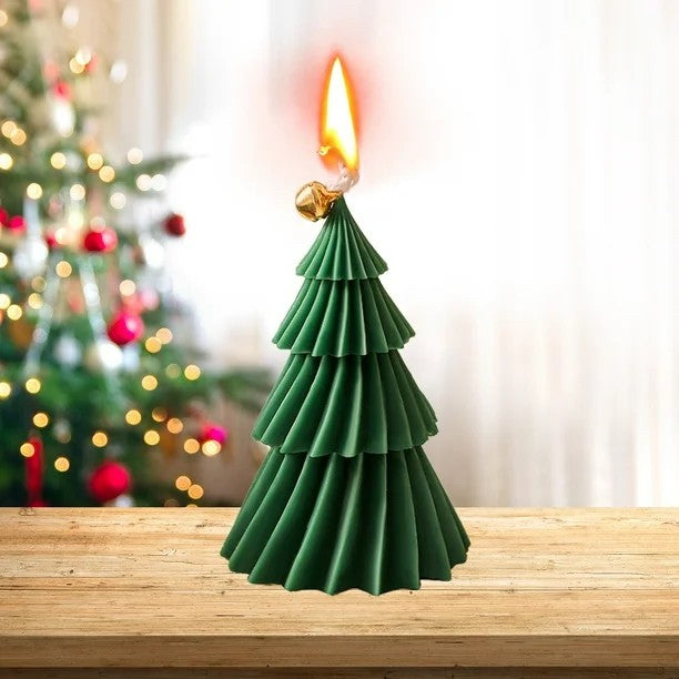 Lumanare de Craciun Parfumata, Kaveny, Lumanare Rotativa cu Aromaterapie, Model Brad de Craciun forma Lunga, din Ceara de Soia, 11 x 8 x 8 cm, Verde