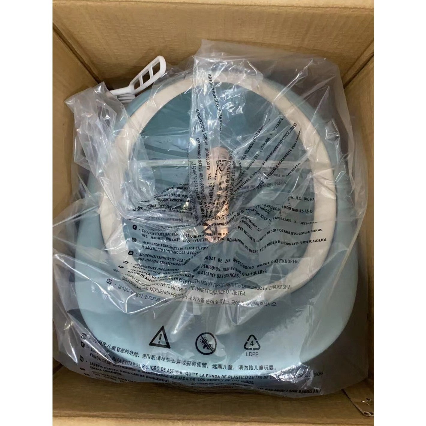 Olita pentru Copii, Kadeny, +1an, Portabila, cu Capac, Model Prietenos, Non-Toxic, Compartiment Detasabil, cu 4 Picioare, Usor de Curatat, Verde Gold