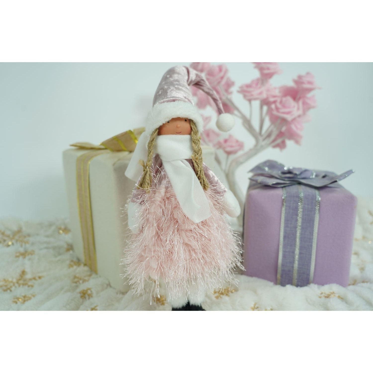 Ornament de Craciun papusa, Kadeny, roz/alb, textil, 44 cm