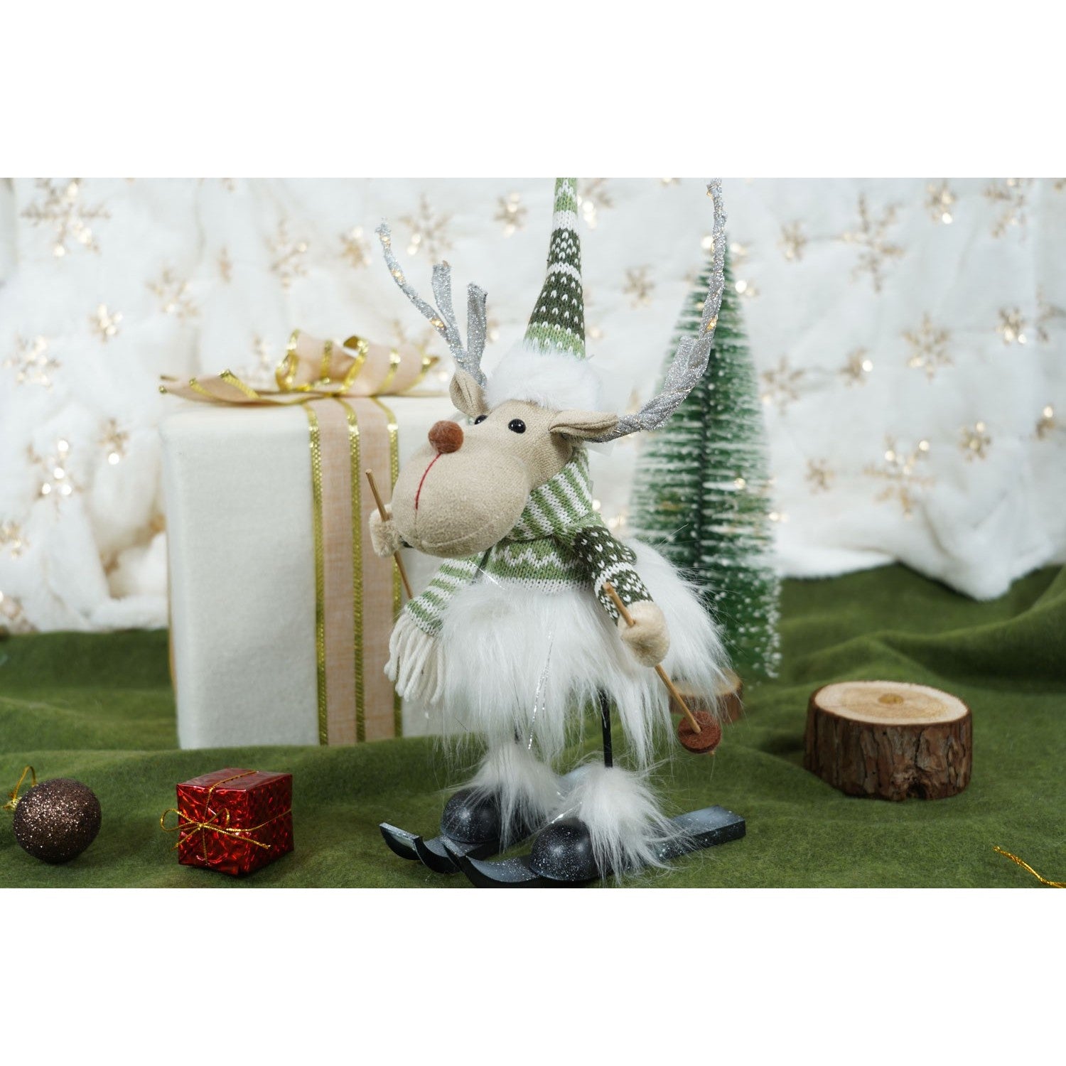 Ornament de Craciun ren pe schiuri model 2, Kadeny, alb/verde, textil, 33 cm