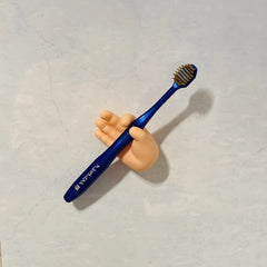 Suport de Baie, Kadeny, Multifunctional, pentru Periute/Cabluri, din PVC, cu Ventuza, Model Mana, 7 x 6.5 cm, Crem