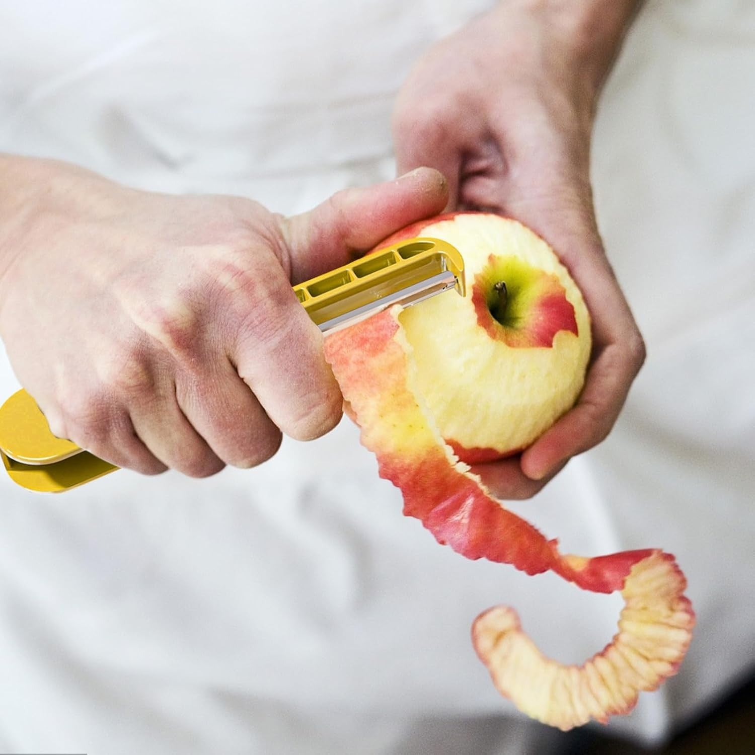 Peeler pentru Legume si Fructe, Kadeny, 3.6 x 9.1 cm, Multifunctional, Curatator Pliabil, din ABS si Otel Inoxidabil, Galben