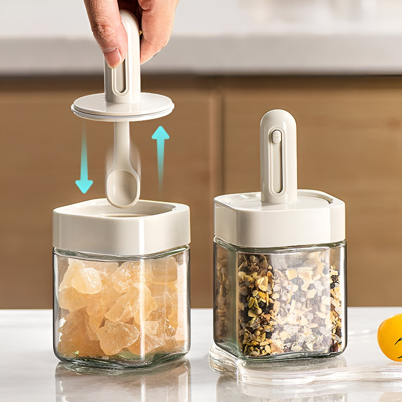 Recipient pentru Depozitarea Condimentelor, Kadeny, Borcan din Sticla, Capac si Lingura Incorporate, Uz Casnic, 300 ml, 7.1x7.1x14.8 cm, Gri