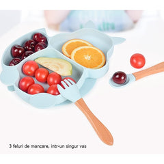 Set 10 piese diversificare bebelusi si copii din silicon Kaveny, baveta, farfurie compartimentata cu ventuza, bol cu ventuza, tacamuri din lemn si silicon, cana pentru gustari, fara alergeni, baby blue
