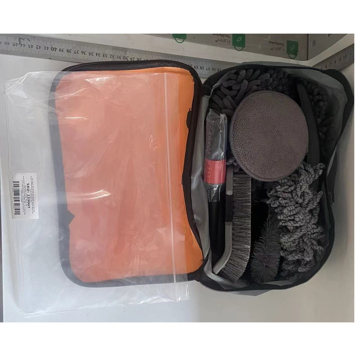 Set 10 Piese pentru Spalat Auto, Kadeny, din Plastic si Microfibra, Perii si Lavete, Model C, Gri