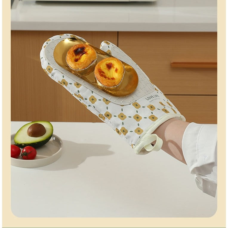 Set 2 manusi cuptor Kadeny, manusa de bucatarie,  rezistenta 330 grade, textil si cauciuc, 26.5x18 cm, alb