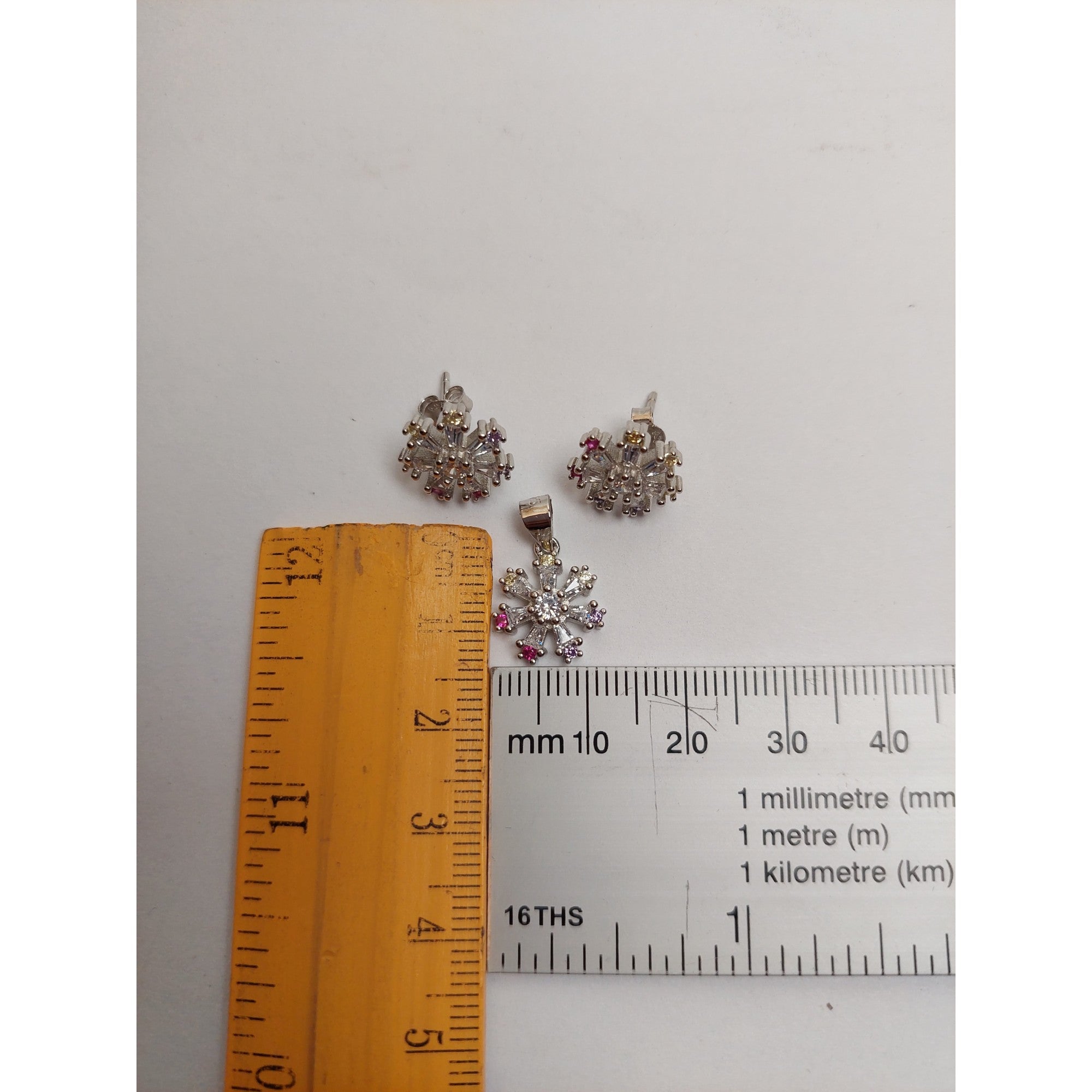 Set Argint 925 Floare cu Margini Colorate, Jolie Silver, 4.48 g, 1.5 cm x 1.7 cm