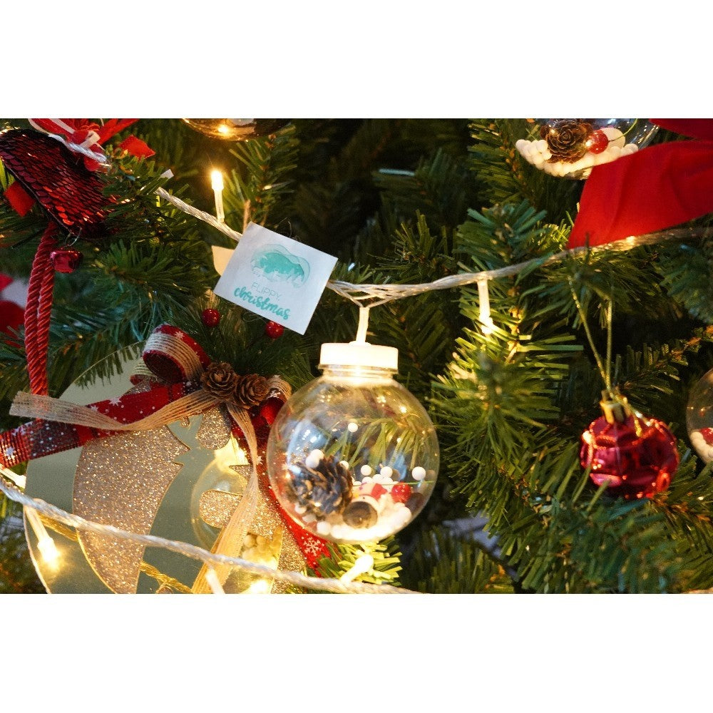 Set brad artificial de Craciun si elemente decorative, clasic, pentru interior/exterior, inaltime 210 cm, diametru 125 cm, 957 ramuri, Kadeny, verde, suport metalic inclus