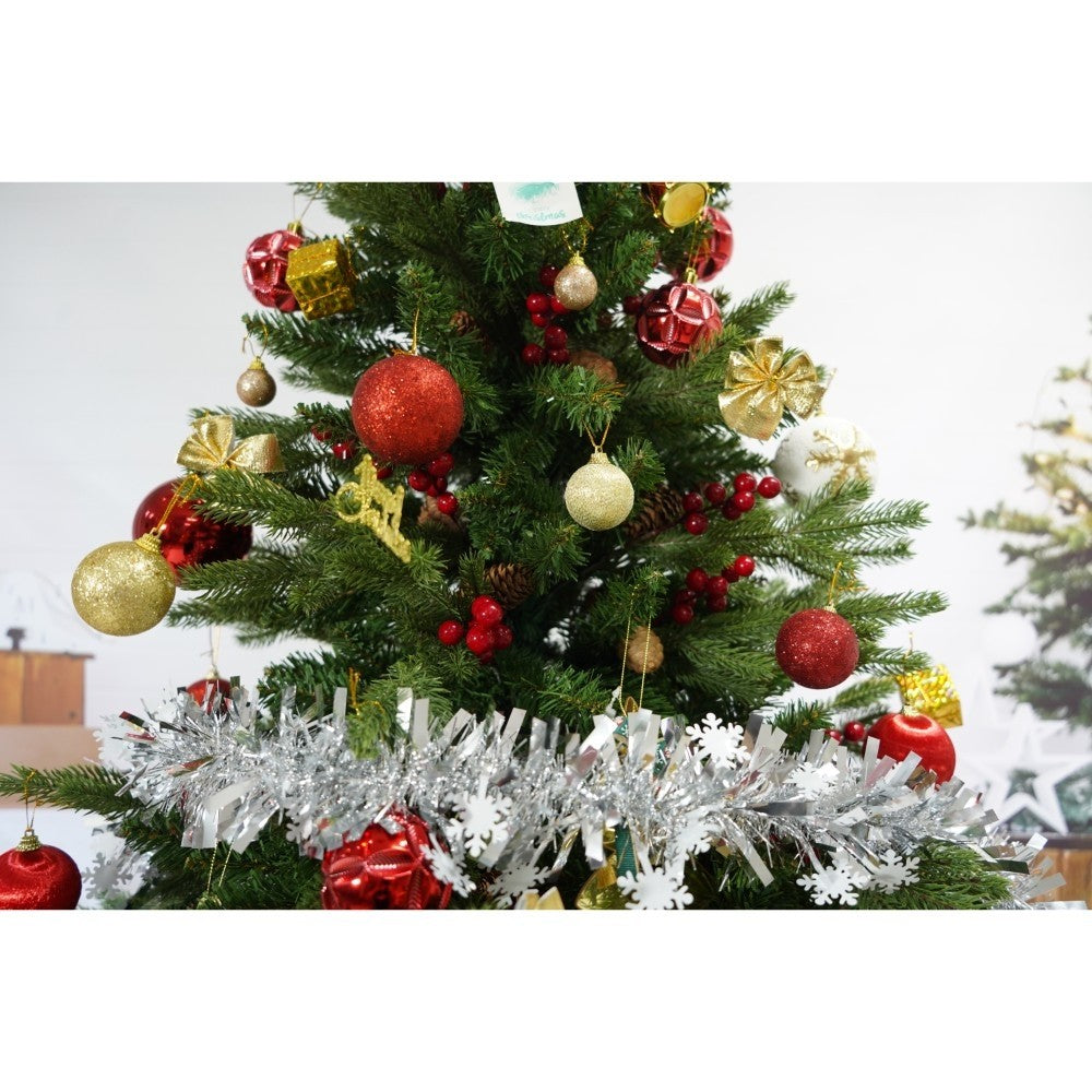 Set brad artificial de Craciun si elemente decorative, decorat cu conuri pin rosii, inaltime 210 cm, diametru 137 cm, 1172 ramuri, Kadeny, verde, suport metalic inclus