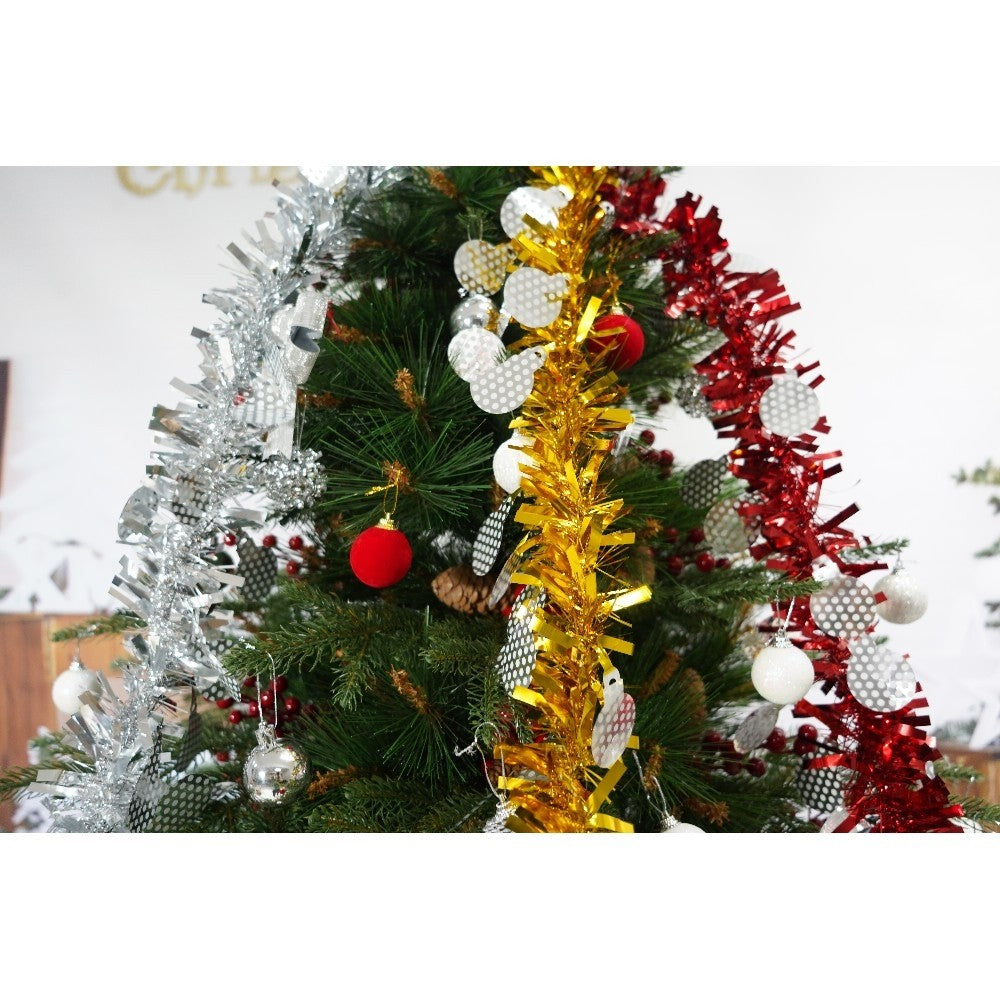 Set brad artificial de Craciun si elemente decorative, decorat cu conuri pin rosii, pentru interior/exterior, inaltime 210 cm, diametru 142 cm, 767 ramuri, Kadeny, verde, suport metalic inclus