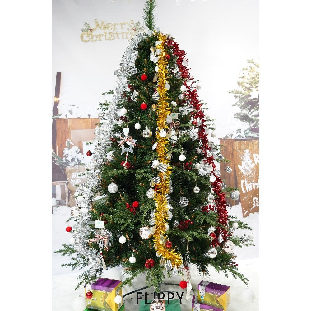 Set brad artificial de Craciun si elemente decorative, decorat cu conuri pin rosii, pentru interior/exterior, inaltime 210 cm, diametru 142 cm, 767 ramuri, Kadeny, verde, suport metalic inclus