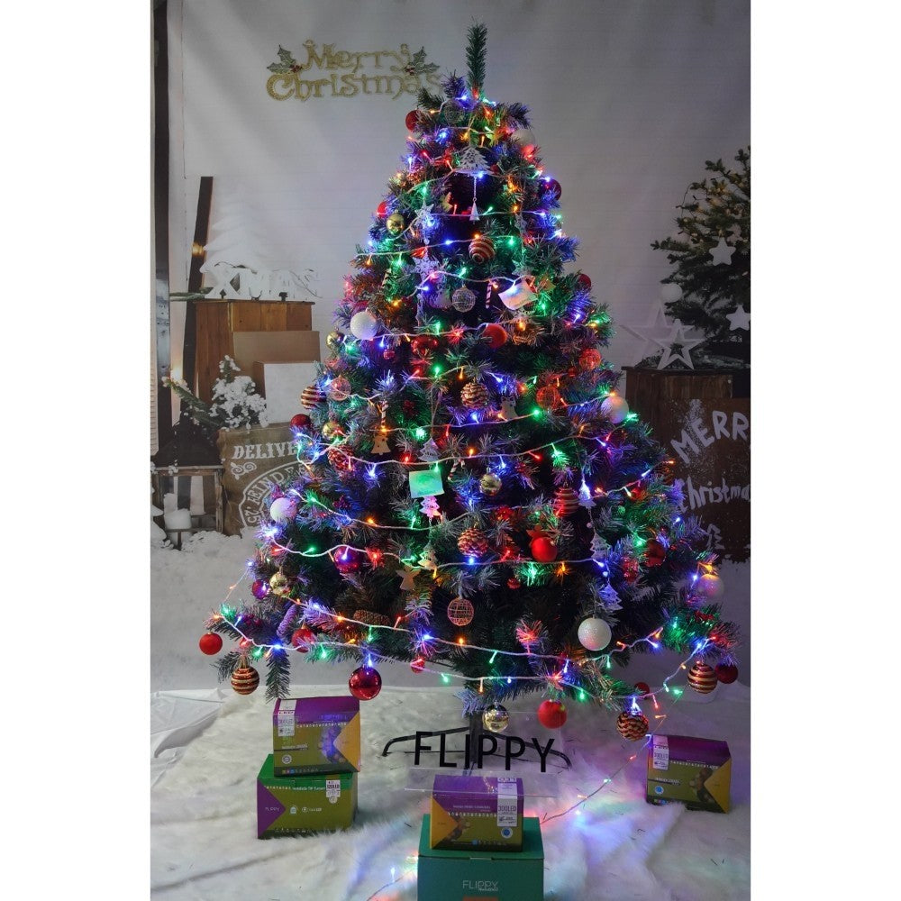 Set brad artificial de Craciun si elemente decorative, nins, decorat cu conuri pin, pentru interior/exterior, inaltime 210 cm, diametru 147 cm, 1150 ramuri, Kadeny, verde, suport metalic inclus