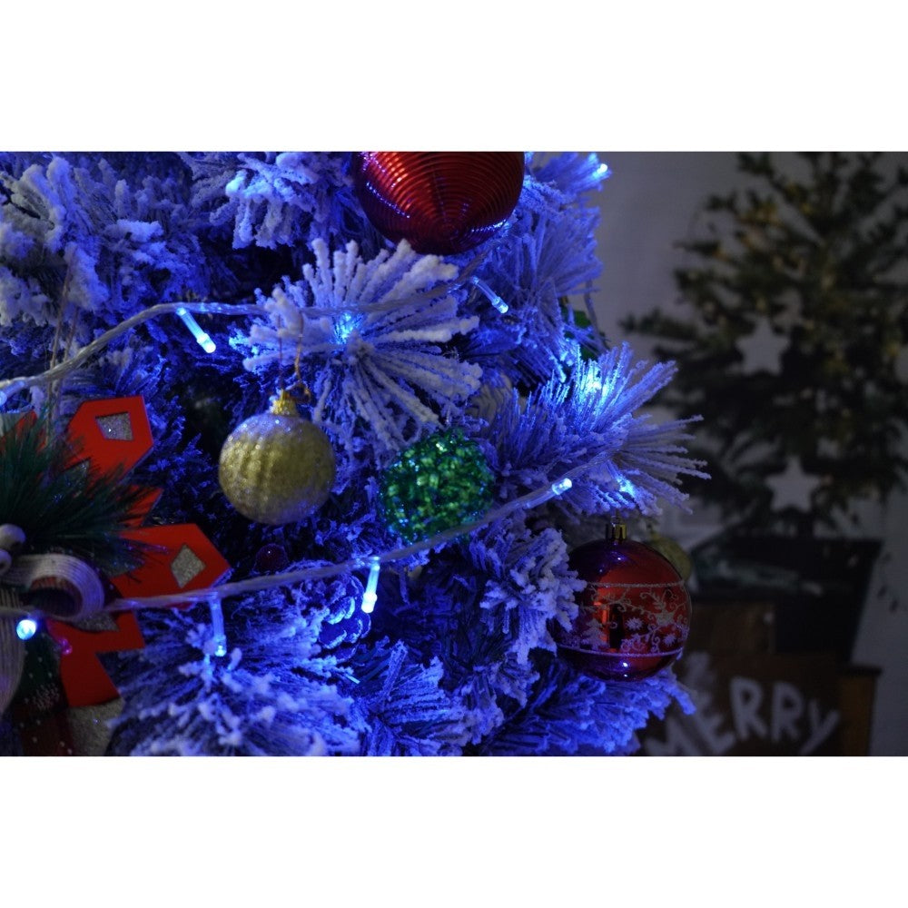 Set brad artificial de Craciun si elemente decorative, nins, decorat cu conuri pin, pentru interior/exterior, inaltime 210 cm, diametru 131 cm, 630 ramuri, Kadeny, alb/verde, suport metalic inclus