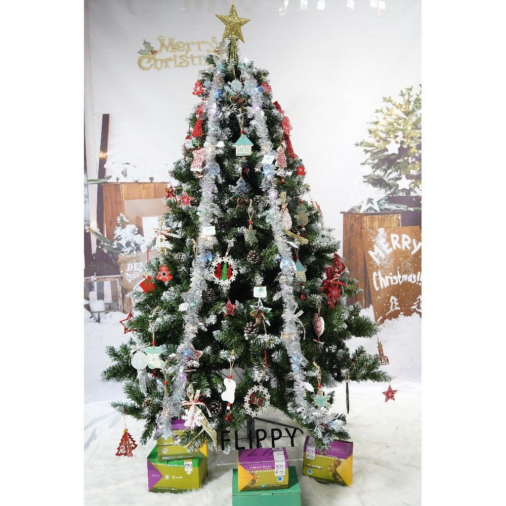 Set brad artificial de Craciun si elemente decorative, nins, decorat cu conuri pin, pentru perete/colt, inaltime 210 cm, diametru 149 cm, 1224 ramuri, Kadeny, verde, suport metalic inclus