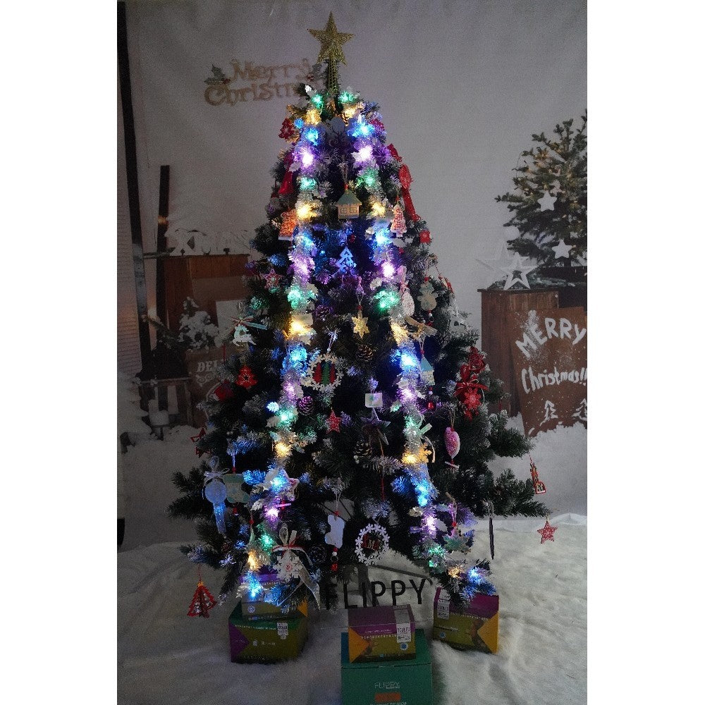 Set brad artificial de Craciun si elemente decorative, nins, decorat cu conuri pin, pentru perete/colt, inaltime 210 cm, diametru 149 cm, 1224 ramuri, Kadeny, verde, suport metalic inclus