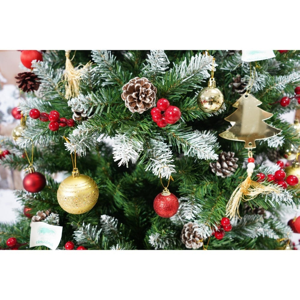 Set brad artificial de Craciun si elemente decorative, nins, decorat cu conuri pin rosii, inaltime 210 cm, diametru 106 cm, 643 ramuri, Kadeny, verde, suport metalic inclus