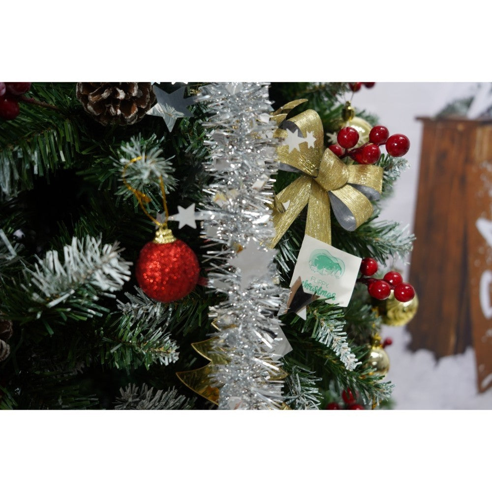 Set brad artificial de Craciun si elemente decorative, nins, decorat cu conuri pin rosii, inaltime 210 cm, diametru 106 cm, 643 ramuri, Kadeny, verde, suport metalic inclus