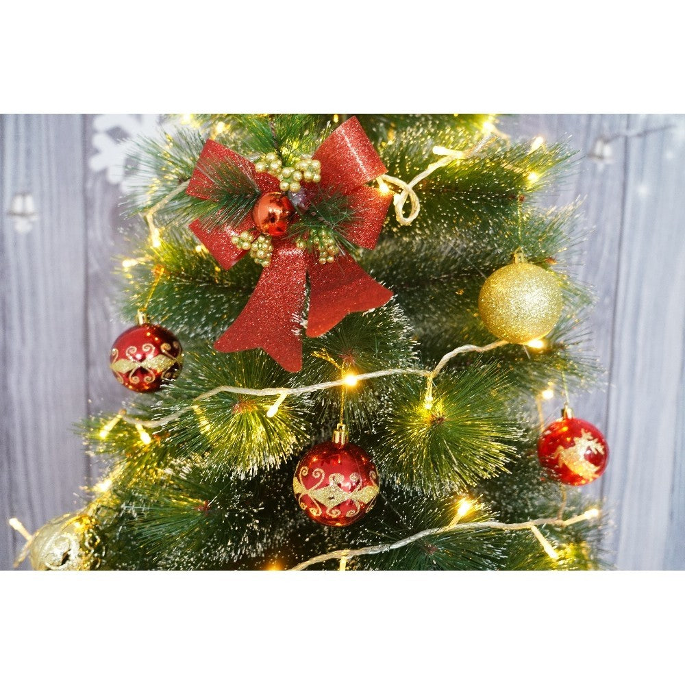 Set brad artificial de Craciun si elemente decorative tip pin inzapezit, inaltime 210 cm, diametru 115 cm, 350 ramuri cu ace 3D 12 cm, Kadeny, verde cu varfuri, ninse, suport metalic inclus