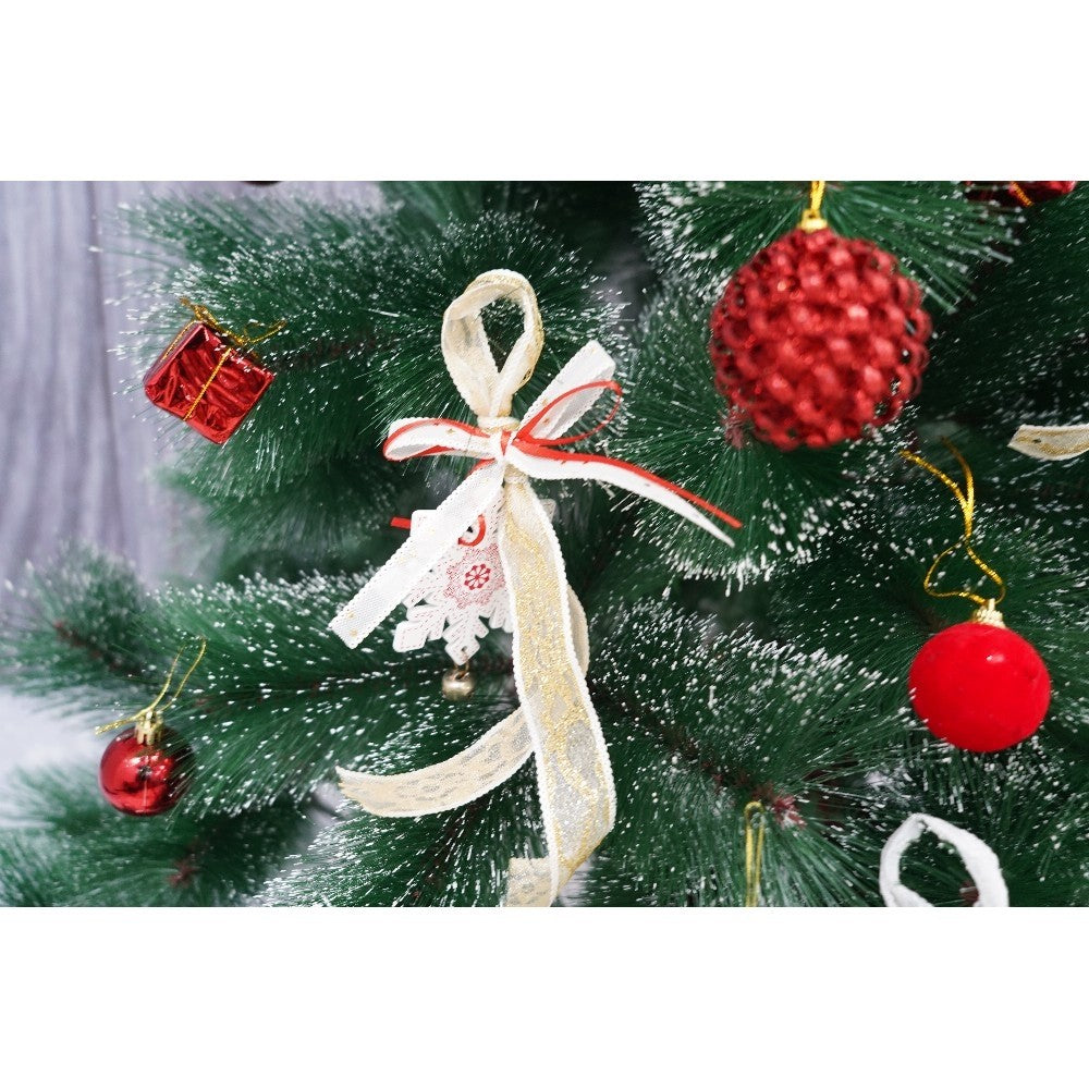 Set brad artificial de Craciun si elemente decorative tip pin inzapezit tip 3, inaltime 150 cm, diametru 85 cm, 160 ramuri cu ace 3D 12 cm, Kadeny, verde cu varfuri, ninse, suport metalic inclus