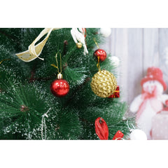 Set brad artificial de Craciun si elemente decorative tip pin inzapezit tip 3, inaltime 150 cm, diametru 85 cm, 160 ramuri cu ace 3D 12 cm, Kadeny, verde cu varfuri, ninse, suport metalic inclus