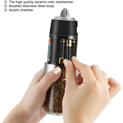 Set de 2 Rasnite electrice de Sare si Piper, Kadeny, cu Camere Depozitare Transparente, Macinare, Functionare pe Baterii, cu Lumina, ABS, 20x6.5 cm, Argintiu/Transparent