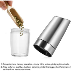 Set de 2 Rasnite electrice de Sare si Piper, Kadeny, cu Camere Depozitare Transparente, Macinare, Functionare pe Baterii, cu Lumina, ABS, 20x6.5 cm, Argintiu/Transparent